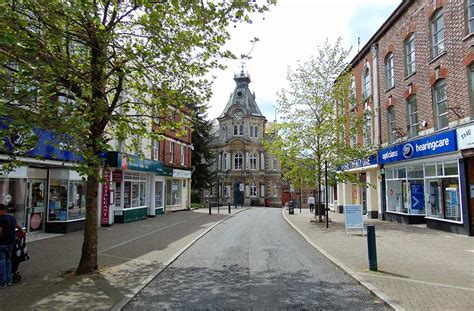 navertoon|what to do in tiverton.
